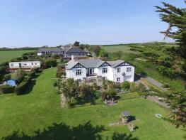Logan Holme, Stibb Road, Bude EX23 9HL