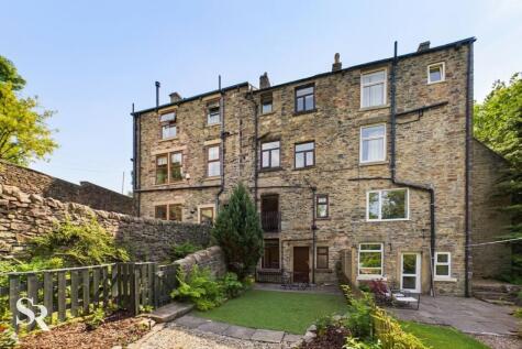 Low Leighton Road, New Mills, SK22