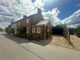 14, Green End, Granborough MK18 3NT