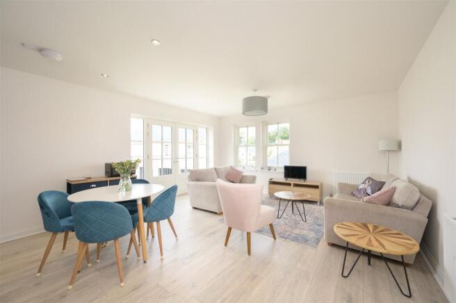 Living/Dining Room