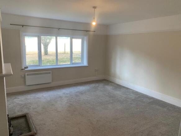 Sitting Room.jpg