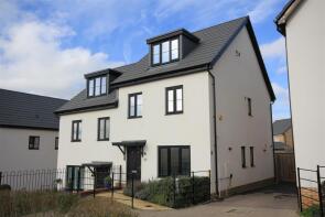61, Cydonia Way, Wellingborough NN8 1FW
