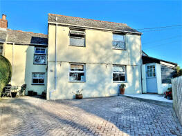White Cottage, Road From Church Road To Bokelly Lane, St Kew, Bodmin PL30 3EU