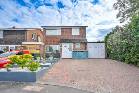 Pine Crescent, Stafford, Staffordshire, ST17