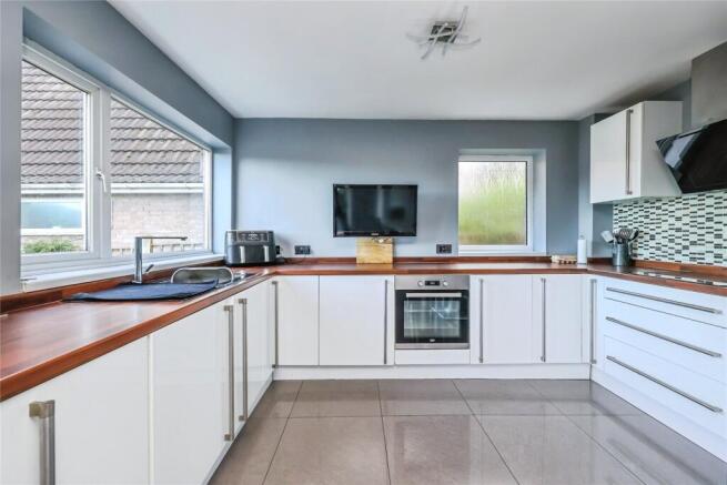 Fitted Kitchen