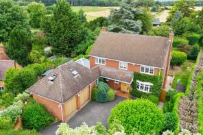 Pine House, Broom Lane, Alcester B49 5NT