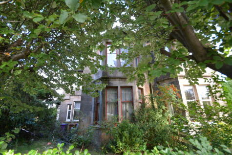 104 Drumover Drive, Tollcross, Glasgow, G31 5RP