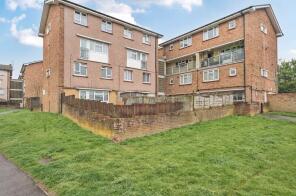 84, Medhurst Gardens, Gravesend DA12 4HE