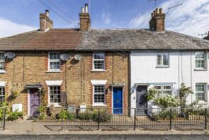 9, West End Cottages, The Street, Sittingbourne ME9 0BZ