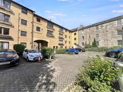 Gilmour's Entry, Edinburgh, EH8