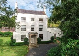 Woodcote Manor, Kidderminster Road, Woodcote Green, Bromsgrove B61 9DY