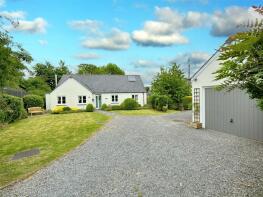 8, Pen Y Fan Close, Libanus, Brecon LD3 8EJ