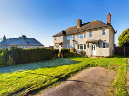 19, Meadow Way, Offley SG5 3AX