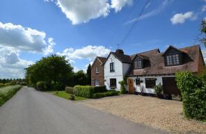 6 Mole Cottage, Access Road To Emmington, Emmington, Chinnor OX39 4AA