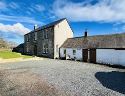 Lochgate Farm, Darvel Road, Drumclog, Strathaven ML10 6RQ