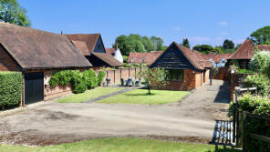 Grooms Cottage, Penfold Lane, Amersham HP7 0QU