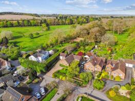 Walnuts, Lower Road, Postcombe, Thame OX9 7DU