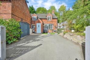 3, Stafford Road, Gnosall, Stafford ST20 0EU