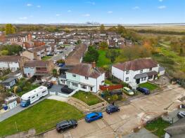 3, Farm Road, Tilbury RM18 8RD