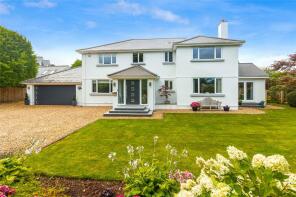 2, Green Lane, Brixham TQ5 0JG