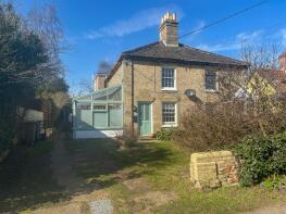 16, Benhall Green, Saxmundham IP17 1HL