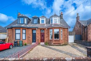 16, Main Road, Crookedholm KA3 6JT