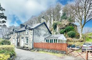 1, Bod Hyfryd, Ffordd Gefn, Dolwyddelan LL25 0NQ