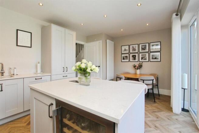 Kitchen / Diner