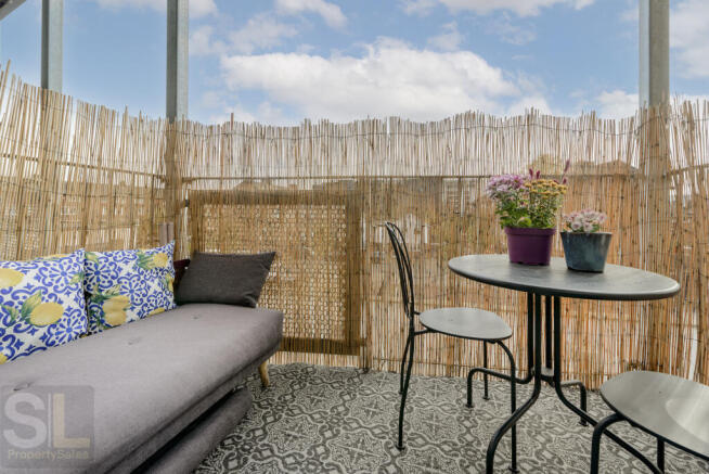 14 havisham apts-2339