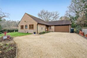 Farthings, School Lane, Pulborough RH20 1JB