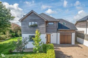 2, Redwood Drive, Kingsbridge TQ7 4BZ