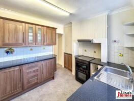 18, Oaklands Terrace, London Road, Lowestoft NR33 7PH