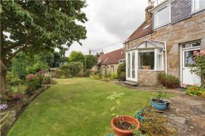 Corner House, U053 From Ivy Cottage To B939 Junction Near Broomside, Cupar KY15 5UF