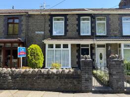 4, Heol Nant, Neath SA11 4EL