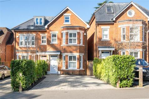 Oakshade Road, Oxshott, KT22