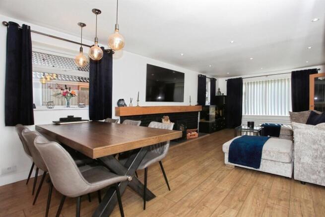 Lounge/Diner