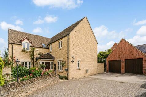 Beceshore Close, Moreton-in-Marsh, Gloucestershire, GL56