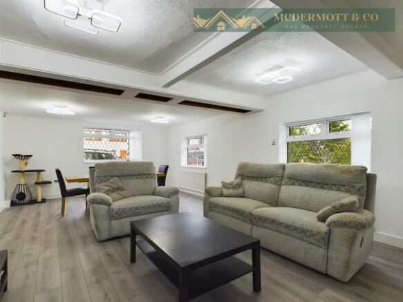 Lounge/Diner