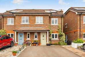 7, Hatch Place, Lower Road, Cookham, Maidenhead SL6 9EJ