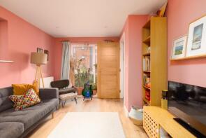 6, Fraynes Close, Ashton, Bristol BS3 2DU