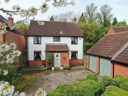 44, Pattison Lane, Woolstone, Milton Keynes MK15 0AY