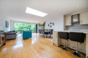 19, St Margarets Avenue, Whetstone, London N20 9LL