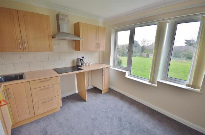 KITCHENETTE AREA VIEW