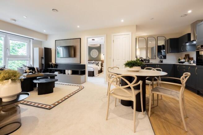 Living & Kitchen