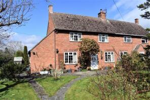 1, The Croft, Worcester WR7 4BD