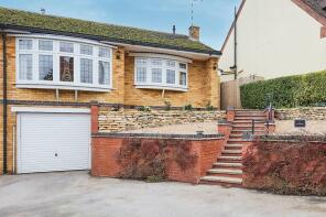 Innisfree, Knob Hill, Rugby CV23 9NN