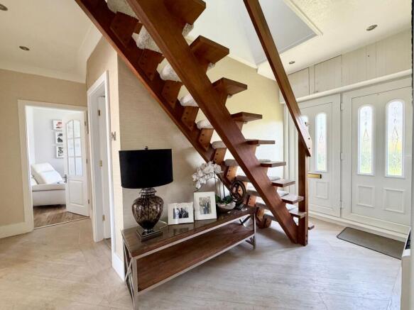 ENTRANCE HALL