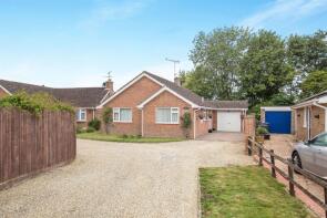 Mayfield, Downs View Close, Salisbury SP4 9PS
