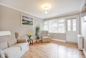 5, The Pastures, Newark NG22 0NJ