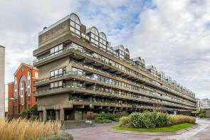 312, Ben Jonson House, Ben Jonson Place, Barbican, London EC2Y 8NQ